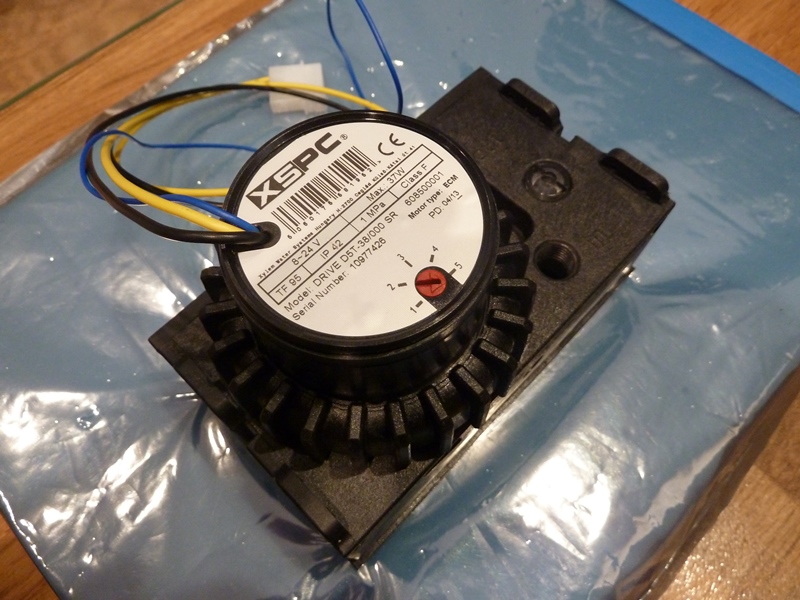 XSPC Nylon Dual 5.25 Bay Reservoir Laing D5 Vario Motor
