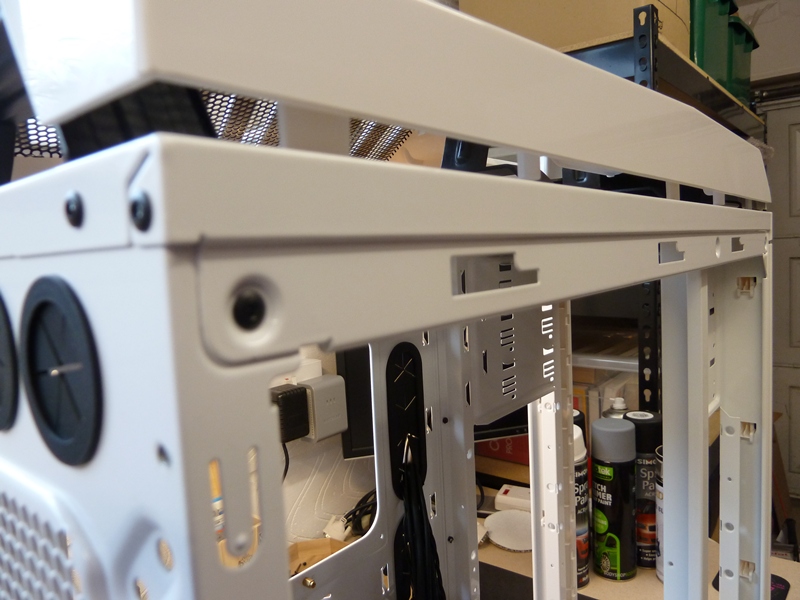 CM Strom Stryker Push/Pull Case Handle Radiator Modification