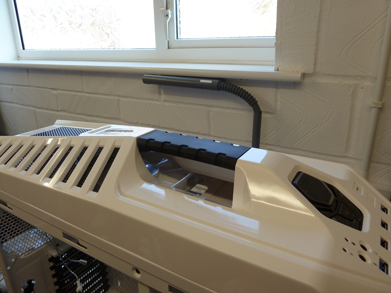 CM Strom Stryker Push/Pull Case Handle Radiator Modification