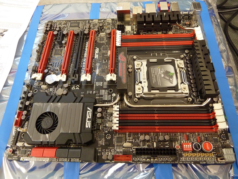 Asus Rampage IV Extreme - Intel Core i7-3930K