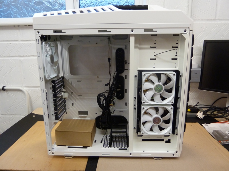 CM Storm Stryker Case Modification