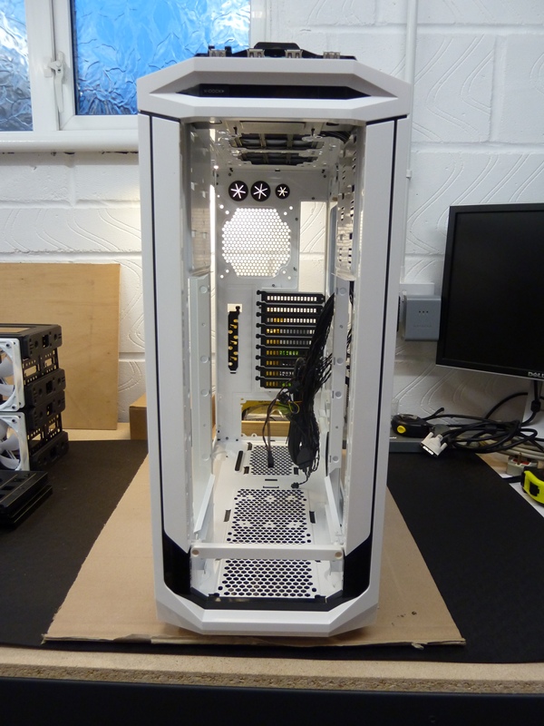 CM Storm Stryker Case Modification